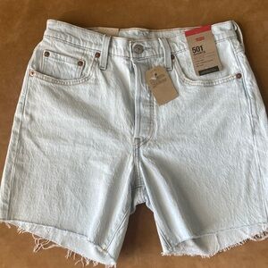 Levi’s 501 Cotton Shorts Mid Thigh size 28